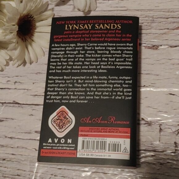 3/$13 The Immortal Who Loved me by Linsay Sands - Picture 4 of 4